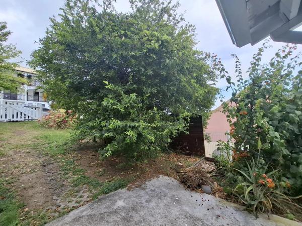 À LOUER – Maison mitoyenne T5 – Quartier Les Hauts de Maniba – Case-Pilote