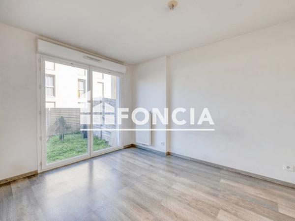Location Appartement 2 pièces 49.96 m² - 22-24 RUE GABRIEL MOUSSA Eysines 33320