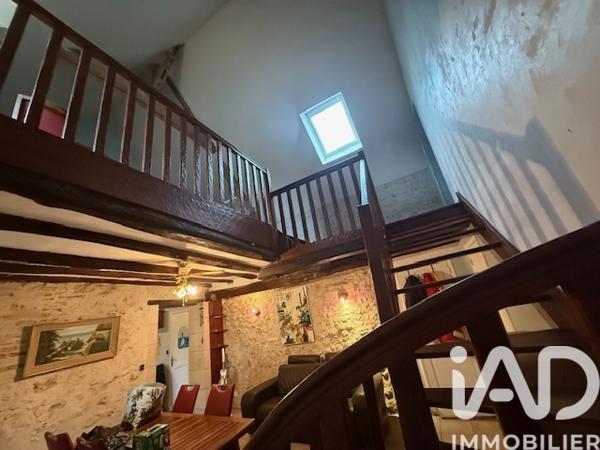 Maison à vendre 7 pièces 310 m² Rochecorbon