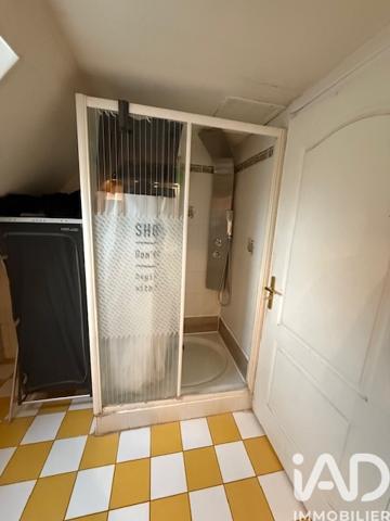 Maison à vendre 7 pièces 310 m² Rochecorbon