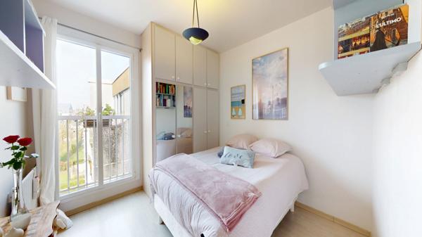 Appartement Caen 5 pièce(s)  dernier étage, garage double