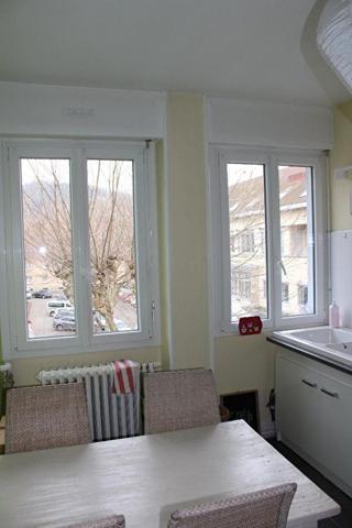 À louer, appartement de 77 m², 3 pièces à VESOUL (70000).