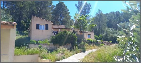 2 maisons sur terrain de 5000m2