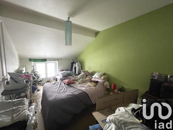 Maison 5 pièces de 137 m² à Langres (52200)