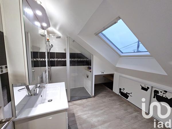 Maison à vendre 6 pièces 110 m² Auneau-Bleury-Saint-Symphorien