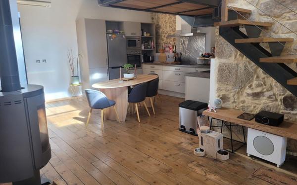 Maison à vendre    4 pièces •  Saint-André-de-Roquelongue