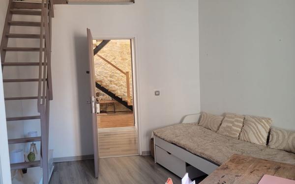 Maison à vendre    4 pièces •  Saint-André-de-Roquelongue