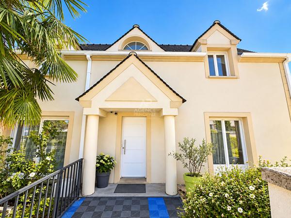 Maison Conflans Sainte Honorine 7 pièce(s) 120 m2 399 000 € **  - Référence  8450