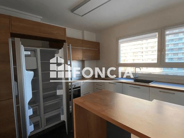 Location Appartement 4 pièces 95.45 m² - 18 AV. DU GAL DE GAULLE Strasbourg 67000