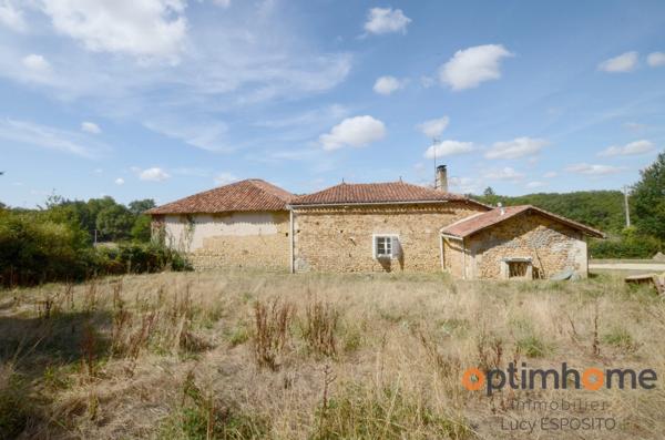 🏡 Charmante fermette sur 1.2 hectare – Idéale pour chevaux, animaux ou projet de petite exploitation ! 🐴🌿