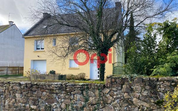 Maison à vendre    7 pièces •  Theix