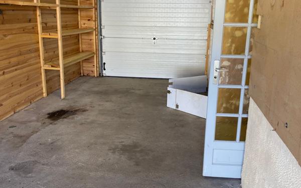 Maison à vendre    7 pièces •  Theix