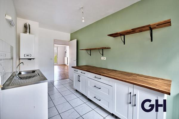 Appartement Villeurbanne 3 pièces avec balcon et garage