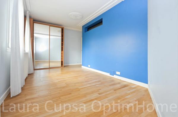 BOURG LA REINE - 6P - 141,18 M² - PROCHE CENTRE VILLE - DERNIER ETAGE - TERRASSE 130 M² ENV. - CAVE - PARKING