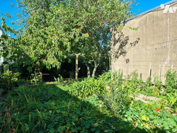 SAINT-NAZAIRE au jardin des plantes, Maison de 110m² avec un grand garage