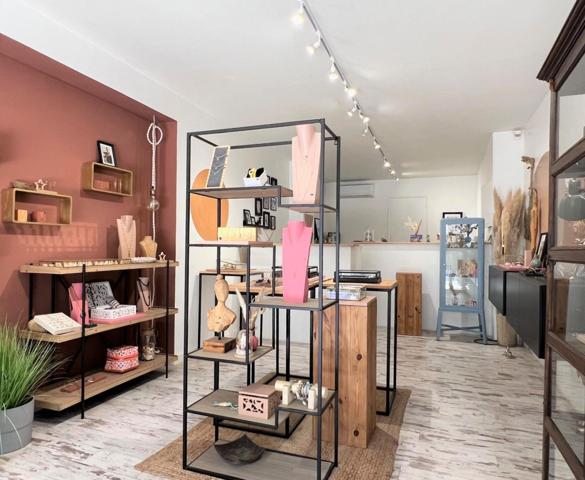 BAIL A CEDER. Opportunité rare dans une zone dynamique et prisée.