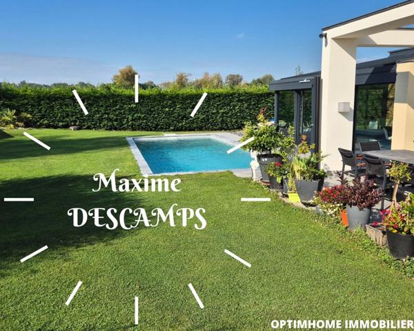 Villa contemporaine avec piscine