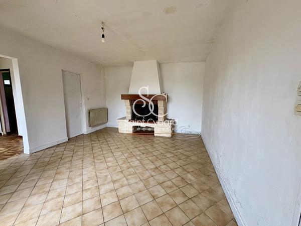 Maison à Rénover entièrement 5 pièce(s) 88 m2 env.