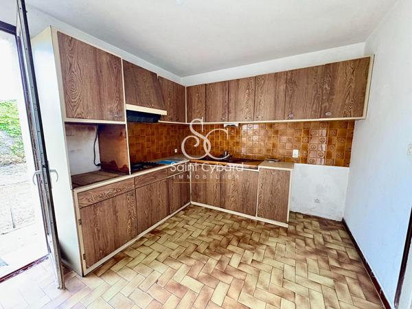 Maison à Rénover entièrement 5 pièce(s) 88 m2 env.