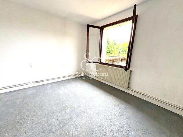 Maison à Rénover entièrement 5 pièce(s) 88 m2 env.