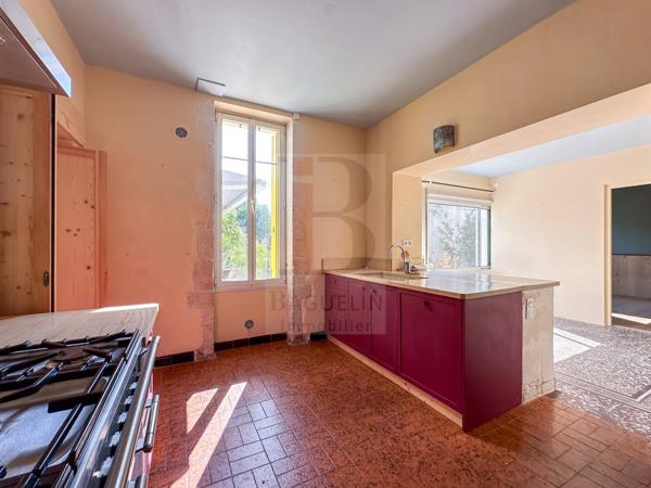 Proche centre, maison 4ch, jardin garage et studio indépendant