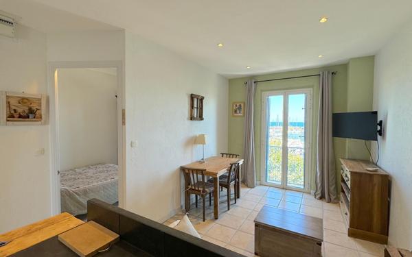 Appartement à vendre    2 pièces • 32 m2 Golfe Juan - Vallauris