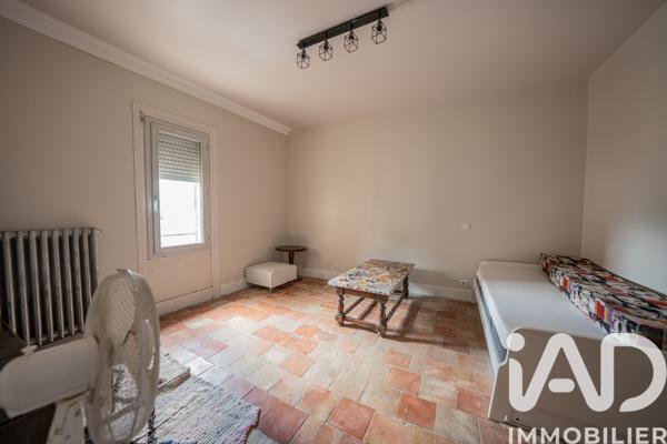 Immeuble à vendre 182,75 m² Vallon-Pont-d'Arc