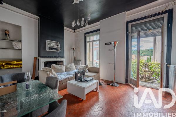Immeuble à vendre 182,75 m² Vallon-Pont-d'Arc