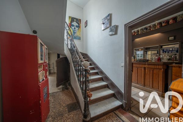 Immeuble à vendre 182,75 m² Vallon-Pont-d'Arc