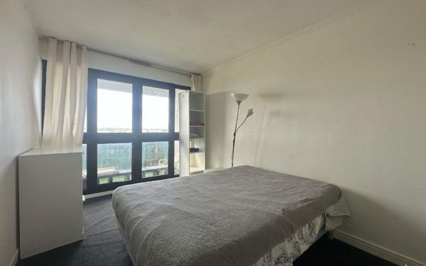 Appartement à vendre    3 pièces • 60 m2 Grigny