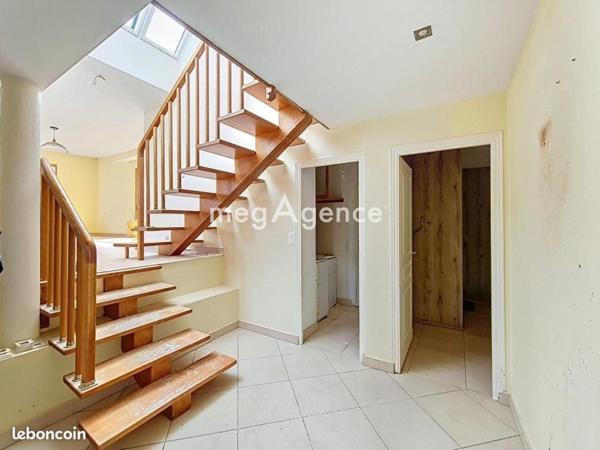 Maison à CAUDAN, 56850 - 6 pièces 130m²