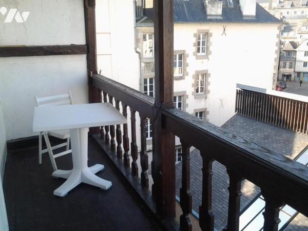 Ensemble de 2 studios loués