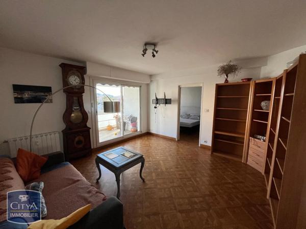Appartement à louer 3 pièces 83.92m² Marseille (13005)