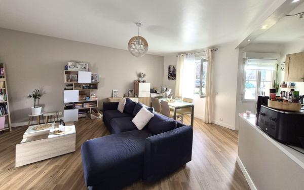 Appartement à vendre    4 pièces • 90 m2 Brie-Comte-Robert