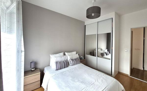 Appartement à vendre    4 pièces • 90 m2 Brie-Comte-Robert