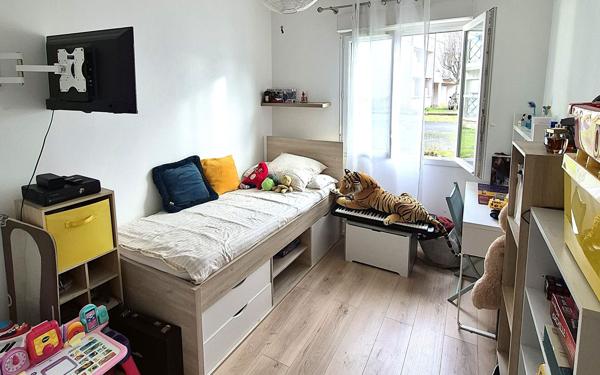 Appartement à vendre    4 pièces • 90 m2 Brie-Comte-Robert