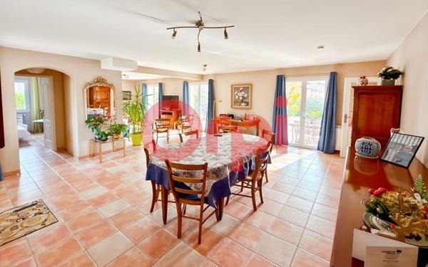 Maison à vendre    5 pièces • 149 m2 Lambesc