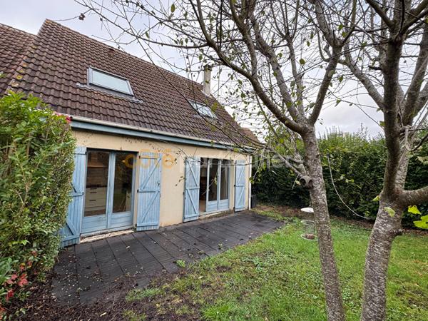 Vente Maison77,3 m² - 4 Pièces - Orléans (45100)