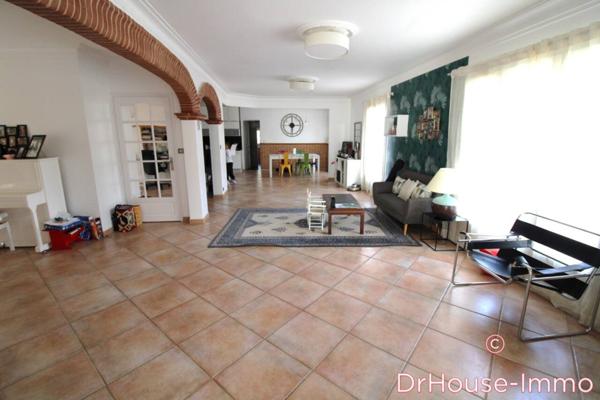 Maison à vendre 8 pièces de 272 m²