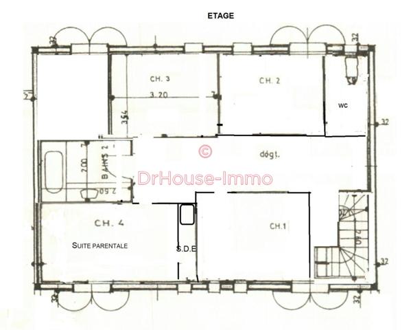 Maison à vendre 8 pièces de 272 m²