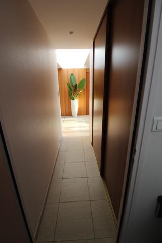 LA ROCHE SUR YON  centre ville, Maison de 261m² en COLOCATION pour 6 personnes avec des Baux individuels de 10 mois renouvelables (du 01/09 au 30/06)