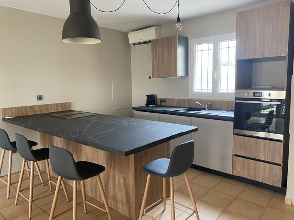 Rognonas (13870) Appartement de plain-pied entièrement rénové