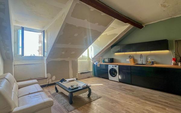Appartement à vendre    3 pièces • 61 m2 Pau