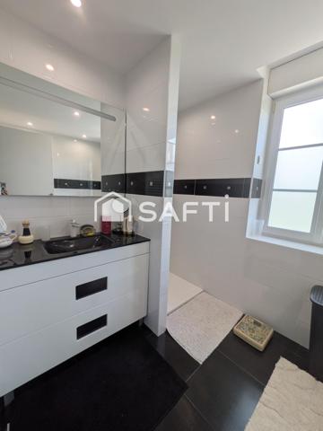 Safti-Benjamin Marcouiller vous propose : Maison 8 pièces.