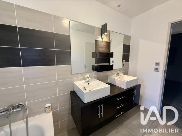 Maison à vendre 4 pièces 86 m² Mazan