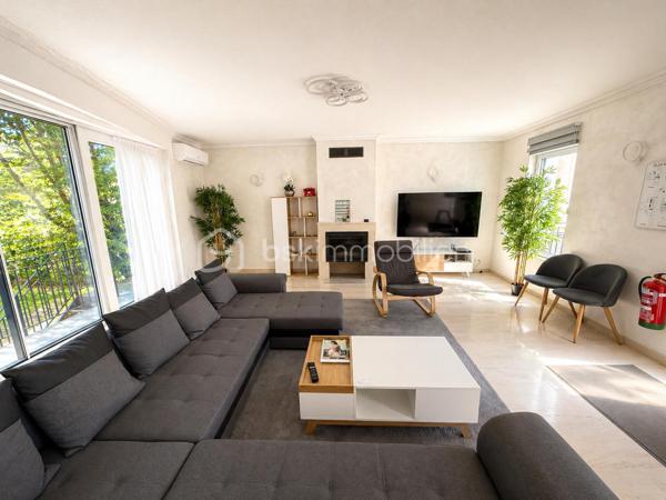Maison de 210 m²