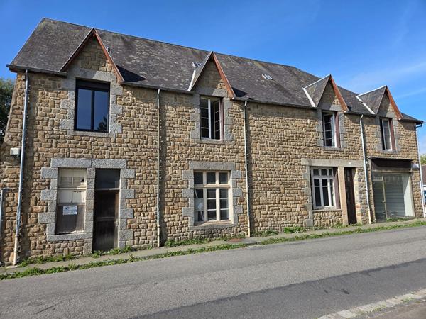 Immeuble Brecey 5 pièce(s)