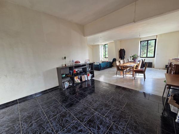 Immeuble Brecey 5 pièce(s)