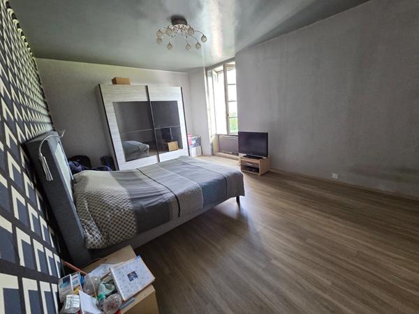 Immeuble Brecey 5 pièce(s)