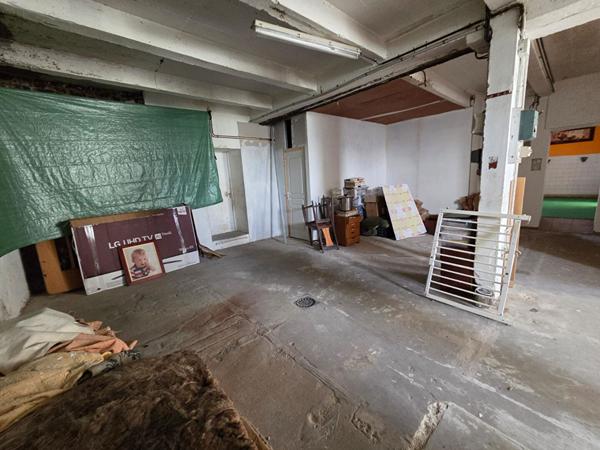 Immeuble Brecey 5 pièce(s)